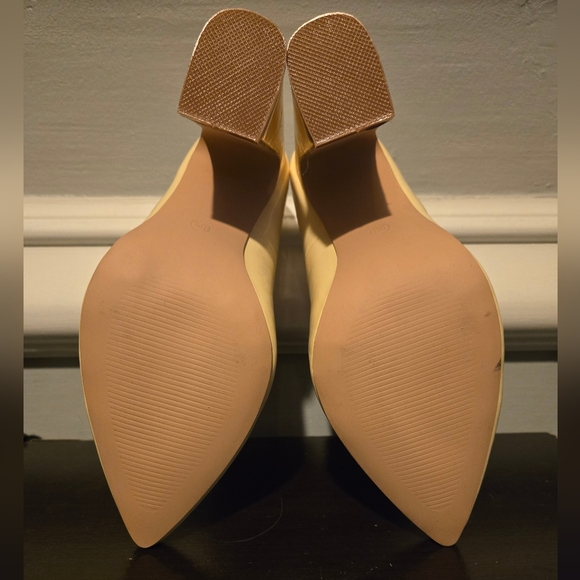 Even&Odd Yellow Block Heels - Picture 5 of 6